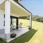 Casa Cima * リバデセリャ